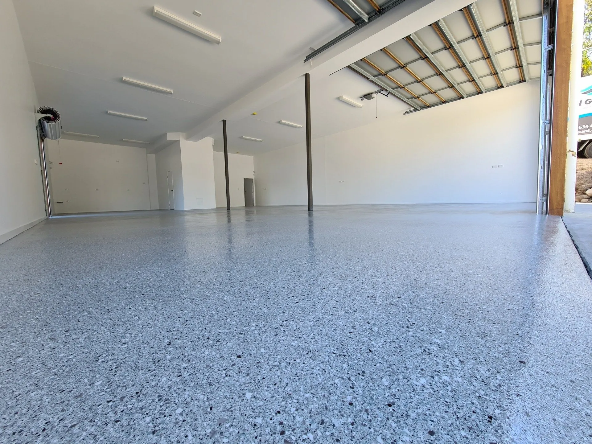 Onn Guard — Premier Epoxy Floor Coating Brisbane 2 20210823 135034 2880w